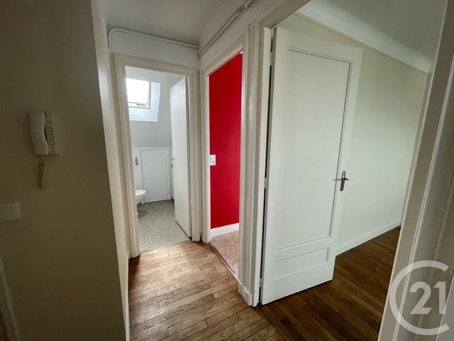 Appartement F2 à louer - 2 pièces - 33.22 m2 - LORIENT - 56 - BRETAGNE - Century 21 Immobilier Diffusion Appartement F2 à louer - 2 pièces - 33.22 m2 - LORIENT - 56 - BRETAGNE - Century 21 Immobilier Diffusion