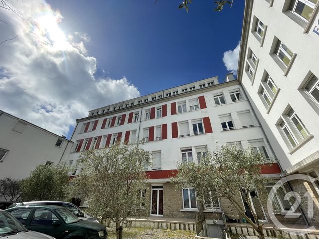 Appartement F2 à vendre - 2 pièces - 55.14 m2 - LANESTER - 56 - BRETAGNE - Century 21 Immobilier Diffusion Appartement F2 à vendre - 2 pièces - 55.14 m2 - LANESTER - 56 - BRETAGNE - Century 21 Immobilier Diffusion