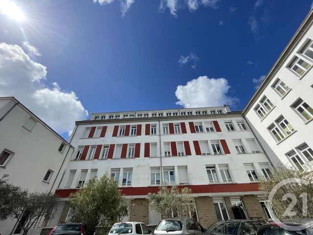 Appartement F2 à vendre - 2 pièces - 55.14 m2 - LANESTER - 56 - BRETAGNE - Century 21 Immobilier Diffusion Appartement F2 à vendre - 2 pièces - 55.14 m2 - LANESTER - 56 - BRETAGNE - Century 21 Immobilier Diffusion