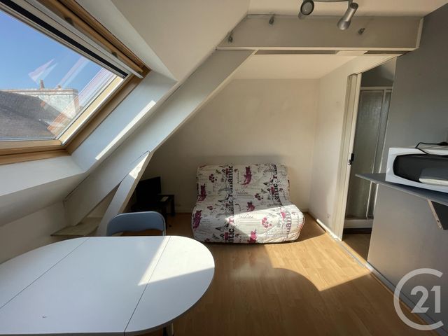 Studio à vendre - 1 pièce - 9.4 m2 - LORIENT - 56 - BRETAGNE - Century 21 Immobilier Diffusion