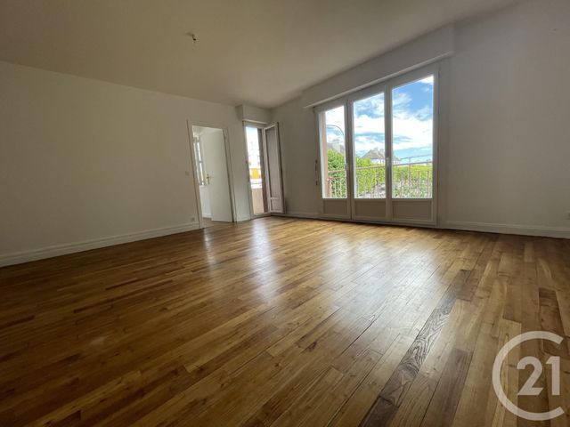 Appartement T4 à louer - 4 pièces - 78.98 m2 - LORIENT - 56 - BRETAGNE - Century 21 Immobilier Diffusion