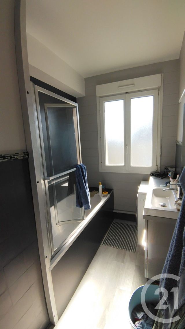 Appartement T3 à louer - 3 pièces - 73.5 m2 - LORIENT - 56 - BRETAGNE - Century 21 Immobilier Diffusion