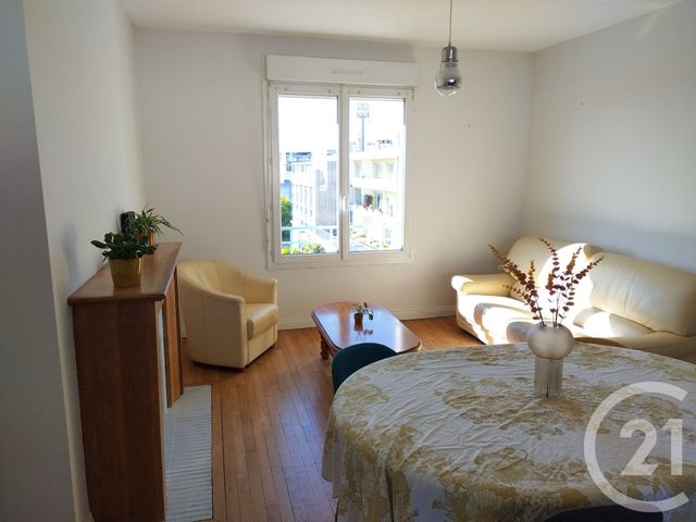 Appartement T3 à louer - 3 pièces - 73.5 m2 - LORIENT - 56 - BRETAGNE - Century 21 Immobilier Diffusion