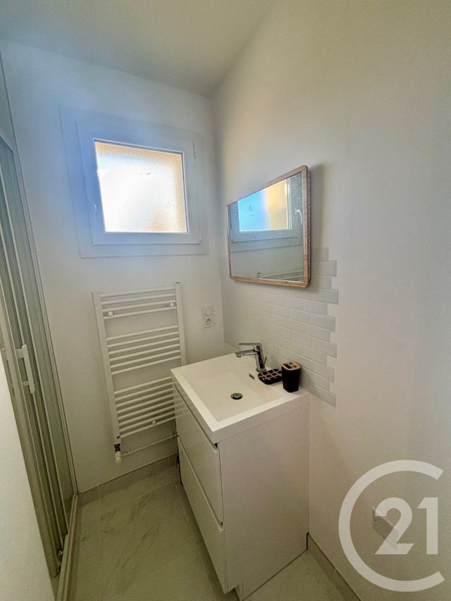 Appartement à louer - 3 pièces - 43.44 m2 - LORIENT - 56 - BRETAGNE - Century 21 Immobilier Diffusion