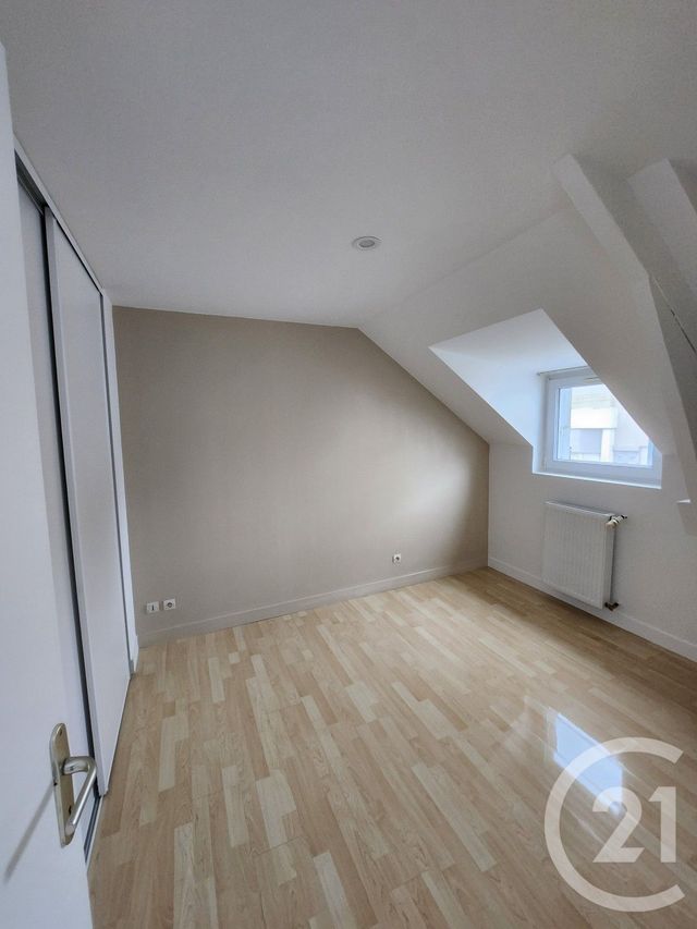 Appartement à louer - 2 pièces - 49.35 m2 - LORIENT - 56 - BRETAGNE - Century 21 Immobilier Diffusion