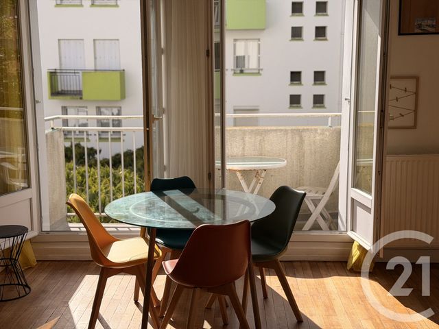 Appartement T2 à vendre - 2 pièces - 41.55 m2 - LORIENT - 56 - BRETAGNE - Century 21 Immobilier Diffusion