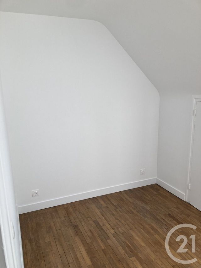 Appartement à louer - 2 pièces - 42.43 m2 - LORIENT - 56 - BRETAGNE - Century 21 Immobilier Diffusion