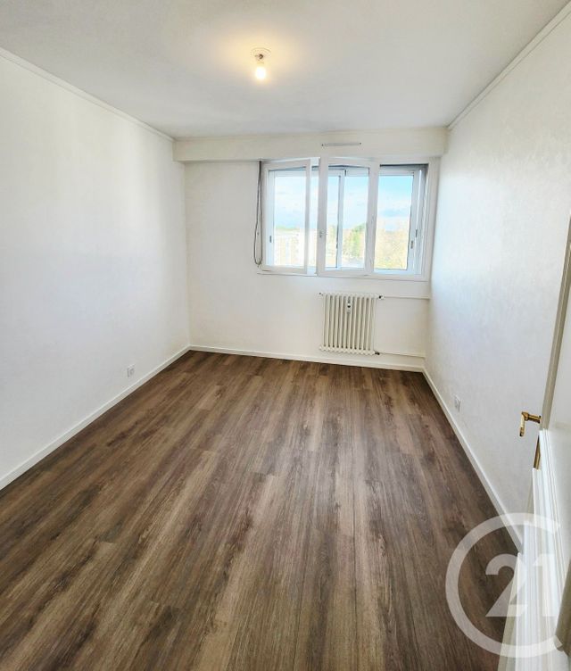 Appartement T5 à louer - 5 pièces - 83.08 m2 - LORIENT - 56 - BRETAGNE - Century 21 Immobilier Diffusion