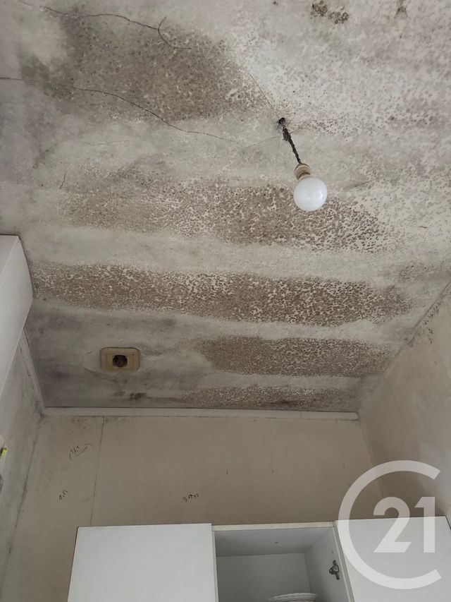 Appartement T2 à vendre - 2 pièces - 28.87 m2 - LORIENT - 56 - BRETAGNE - Century 21 Immobilier Diffusion