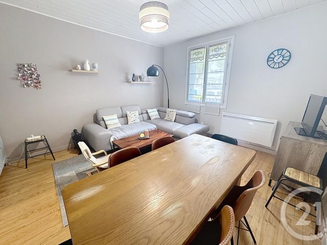 Appartement T3 à vendre - 3 pièces - 60.28 m2 - LORIENT - 56 - BRETAGNE - Century 21 Immobilier Diffusion