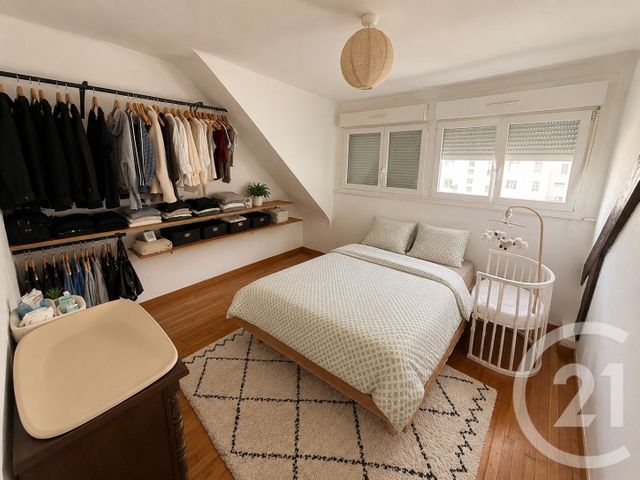 Appartement F3 à louer - 3 pièces - 81.0 m2 - LORIENT - 56 - BRETAGNE - Century 21 Immobilier Diffusion