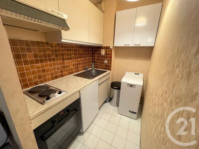 Appartement T2 à louer - 2 pièces - 37.85 m2 - LORIENT - 56 - BRETAGNE - Century 21 Immobilier Diffusion