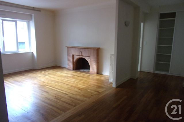 Appartement F3 à louer - 3 pièces - 79.35 m2 - LORIENT - 56 - BRETAGNE - Century 21 Immobilier Diffusion