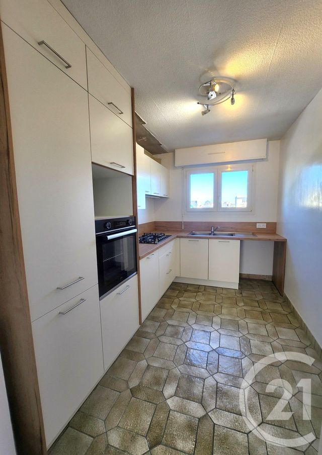 Appartement F3 à louer - 3 pièces - 62.57 m2 - LORIENT - 56 - BRETAGNE - Century 21 Immobilier Diffusion