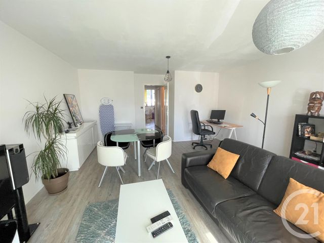 Appartement F2 à louer - 2 pièces - 52.99 m2 - LORIENT - 56 - BRETAGNE - Century 21 Immobilier Diffusion
