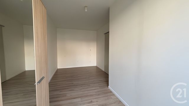 Appartement T3 à vendre - 3 pièces - 62.25 m2 - LORIENT - 56 - BRETAGNE - Century 21 Immobilier Diffusion