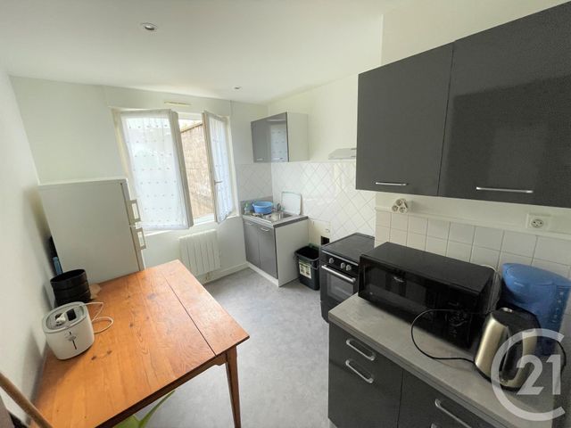 Appartement T3 à louer - 3 pièces - 49.21 m2 - LORIENT - 56 - BRETAGNE - Century 21 Immobilier Diffusion