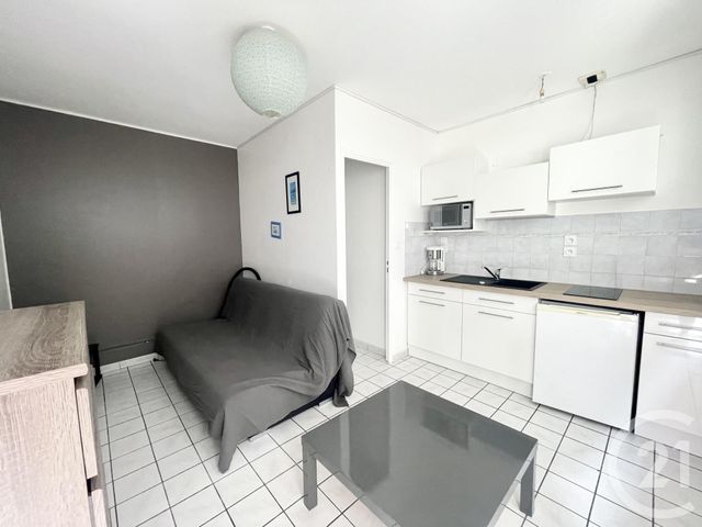 Appartement F1 à louer - 1 pièce - 15.4 m2 - LANESTER - 56 - BRETAGNE - Century 21 Immobilier Diffusion