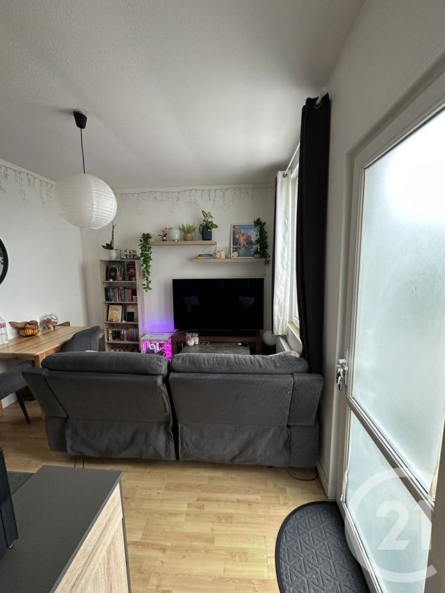 Appartement T2 à louer - 2 pièces - 29.0 m2 - LORIENT - 56 - BRETAGNE - Century 21 Immobilier Diffusion