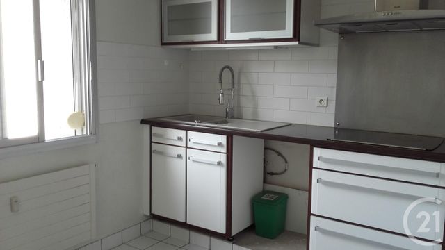 Appartement F4 à louer - 4 pièces - 92.2 m2 - LORIENT - 56 - BRETAGNE - Century 21 Immobilier Diffusion