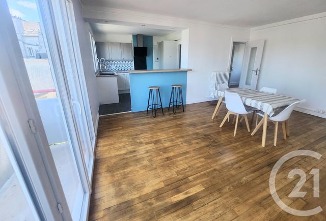 Appartement T5 à louer - 5 pièces - 75.87 m2 - LORIENT - 56 - BRETAGNE - Century 21 Immobilier Diffusion
