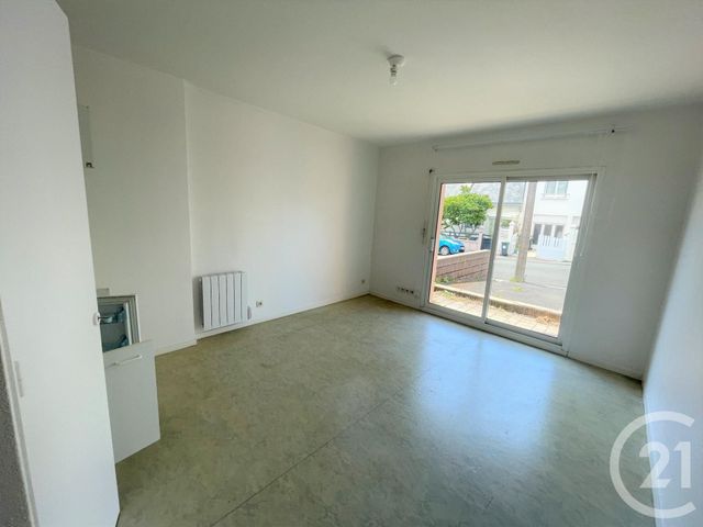Appartement Studio à louer - 1 pièce - 23.0 m2 - LORIENT - 56 - BRETAGNE - Century 21 Immobilier Diffusion