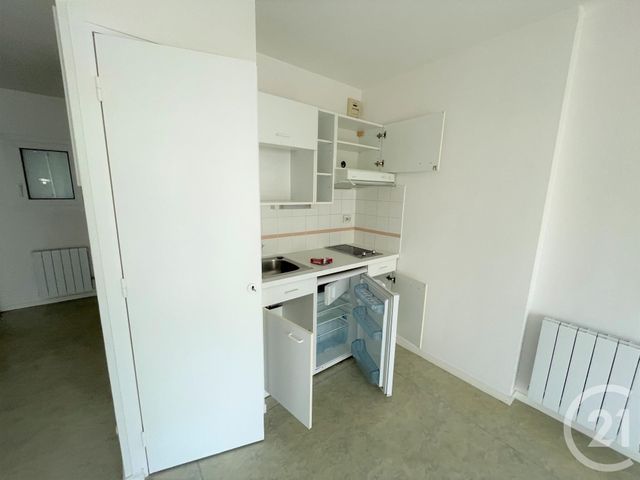 Appartement Studio à louer - 1 pièce - 23.0 m2 - LORIENT - 56 - BRETAGNE - Century 21 Immobilier Diffusion