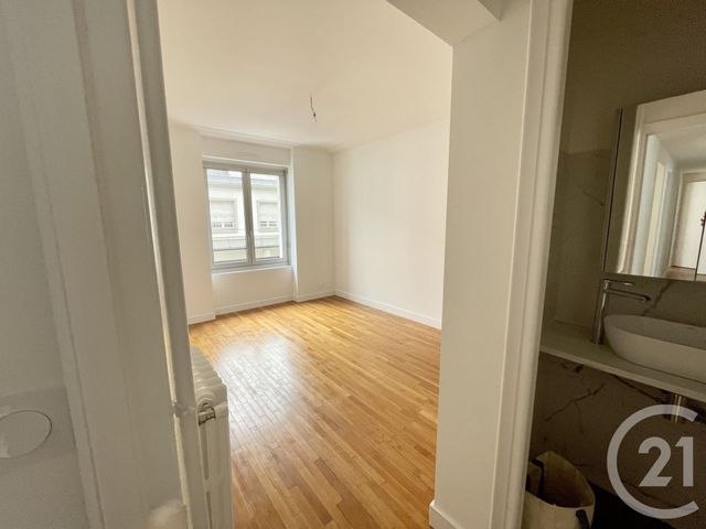 Appartement F4 à louer - 4 pièces - 87.53 m2 - LORIENT - 56 - BRETAGNE - Century 21 Immobilier Diffusion