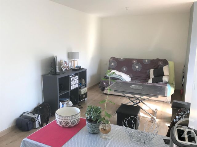 Appartement F1 à louer - 1 pièce - 31.9 m2 - LORIENT - 56 - BRETAGNE - Century 21 Immobilier Diffusion