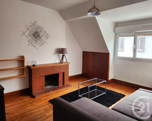 Appartement T2 à louer - 2 pièces - 49.4 m2 - LORIENT - 56 - BRETAGNE - Century 21 Immobilier Diffusion