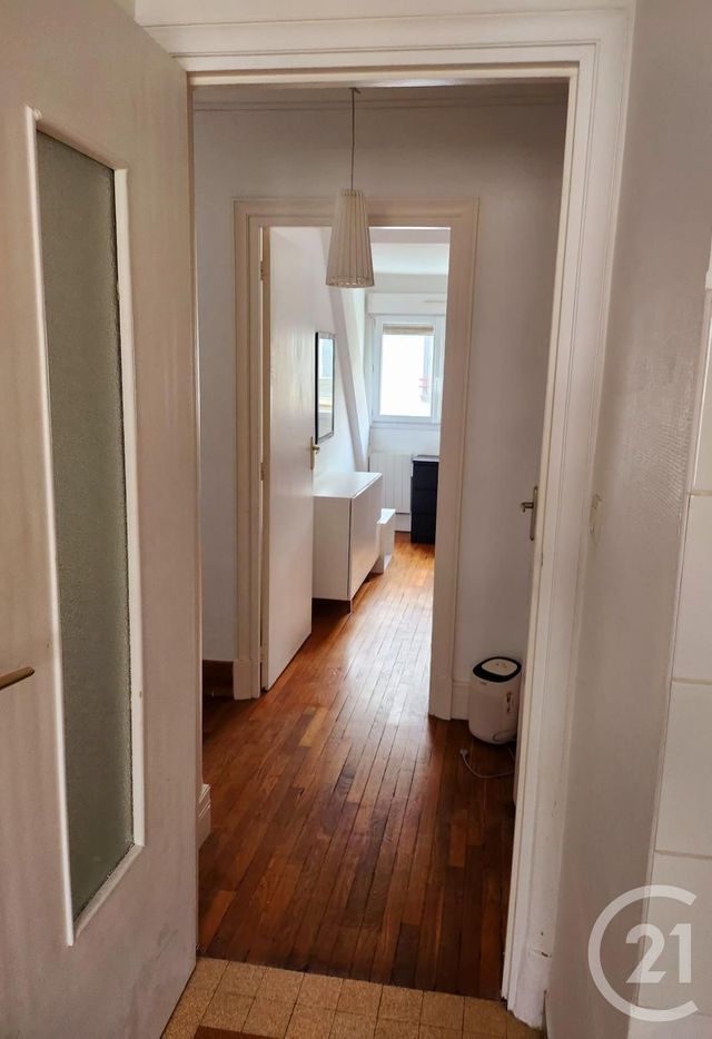 Appartement T2 à louer - 2 pièces - 49.4 m2 - LORIENT - 56 - BRETAGNE - Century 21 Immobilier Diffusion