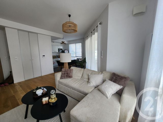 Appartement T2 à louer - 2 pièces - 47.9 m2 - 56 - BRETAGNE - Century 21 Immobilier Diffusion