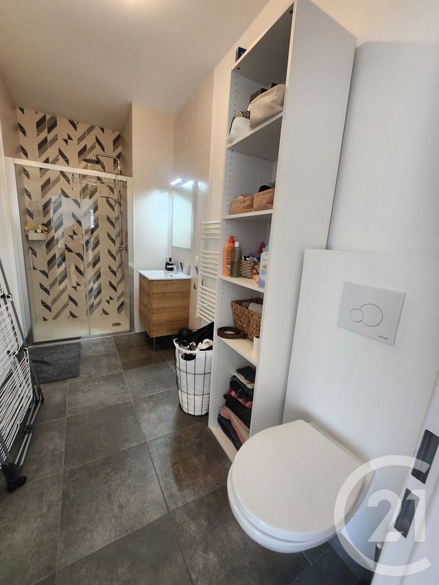 Appartement T2 à louer - 2 pièces - 47.9 m2 - 56 - BRETAGNE - Century 21 Immobilier Diffusion