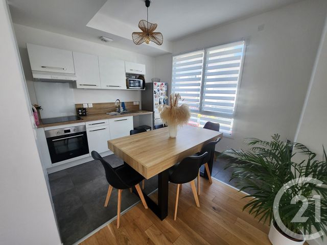 Appartement T2 à louer - 2 pièces - 47.9 m2 - 56 - BRETAGNE - Century 21 Immobilier Diffusion