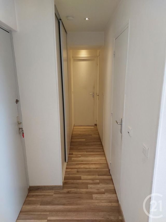 Appartement F2 à louer - 2 pièces - 31.22 m2 - LORIENT - 56 - BRETAGNE - Century 21 Immobilier Diffusion