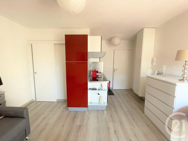 Appartement F1 à louer - 1 pièce - 18.0 m2 - LORIENT - 56 - BRETAGNE - Century 21 Immobilier Diffusion