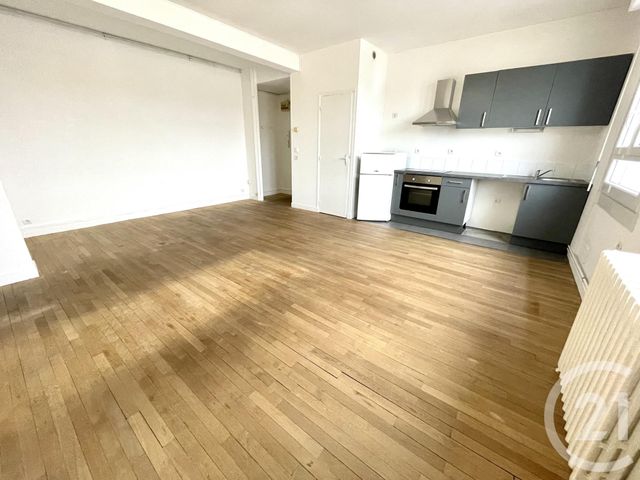 Appartement F2 à louer - 2 pièces - 49.0 m2 - LORIENT - 56 - BRETAGNE - Century 21 Immobilier Diffusion