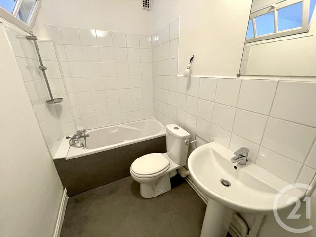 Appartement F2 à louer - 2 pièces - 49.0 m2 - LORIENT - 56 - BRETAGNE - Century 21 Immobilier Diffusion