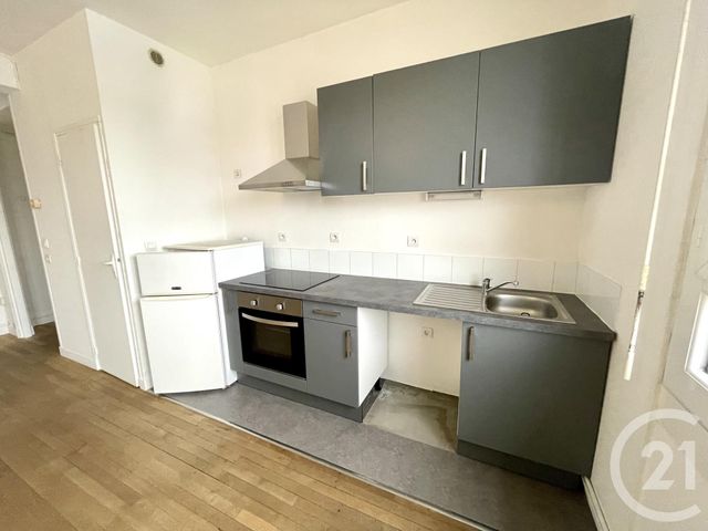 Appartement F2 à louer - 2 pièces - 49.0 m2 - LORIENT - 56 - BRETAGNE - Century 21 Immobilier Diffusion