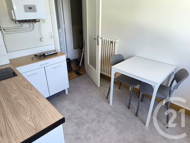 Appartement Studio à louer - 1 pièce - 31.62 m2 - LORIENT - 56 - BRETAGNE - Century 21 Immobilier Diffusion