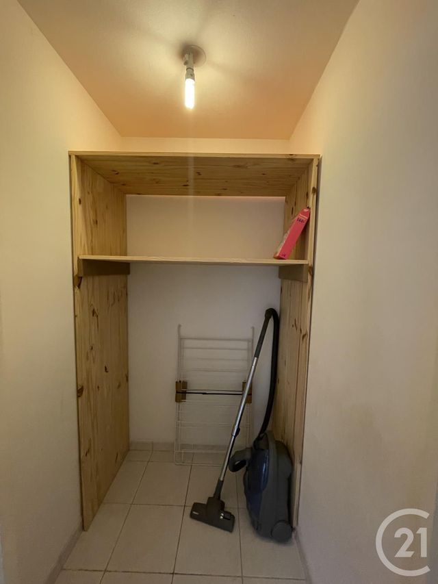 Appartement F2 à louer - 2 pièces - 42.35 m2 - LORIENT - 56 - BRETAGNE - Century 21 Immobilier Diffusion