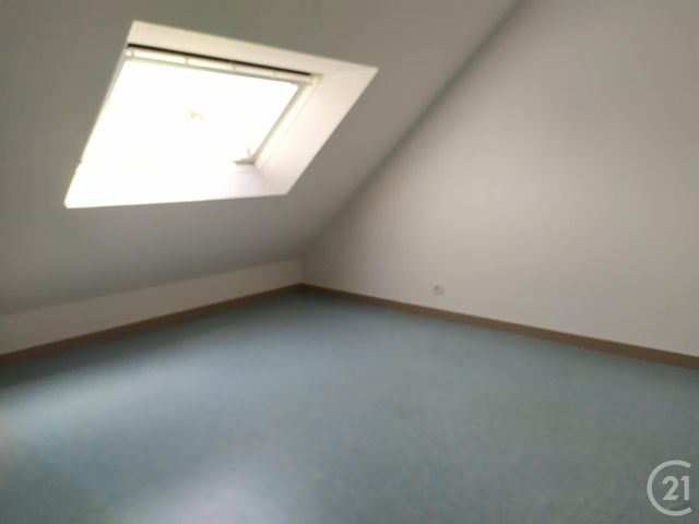 Appartement Duplex à louer - 2 pièces - 29.0 m2 - LORIENT - 56 - BRETAGNE - Century 21 Immobilier Diffusion