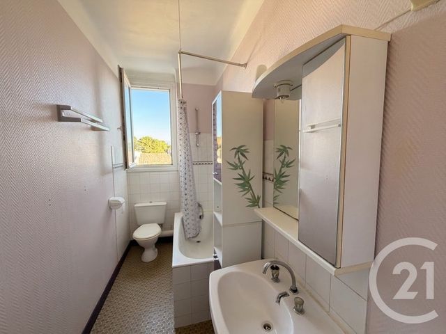 Appartement T2 à vendre - 2 pièces - 49.92 m2 - LORIENT - 56 - BRETAGNE - Century 21 Immobilier Diffusion