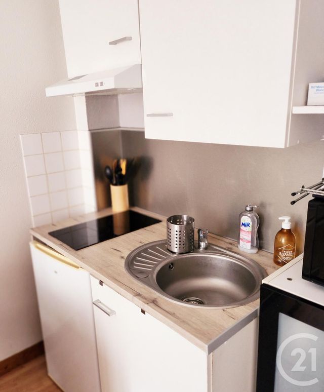 Appartement F2 à louer - 2 pièces - 23.0 m2 - LORIENT - 56 - BRETAGNE - Century 21 Immobilier Diffusion