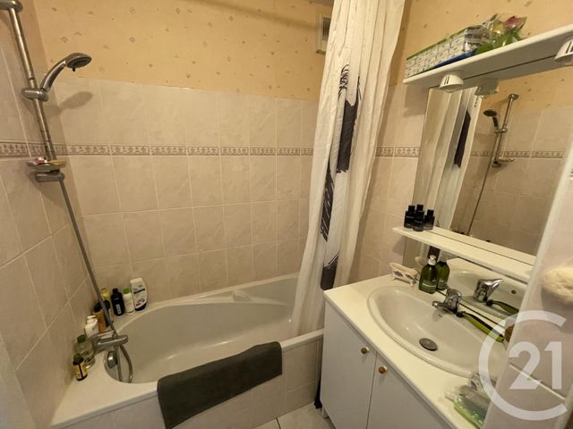 Appartement T2 à louer - 2 pièces - 38.9 m2 - LORIENT - 56 - BRETAGNE - Century 21 Immobilier Diffusion